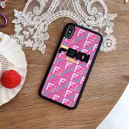 フェンディ アイフォーン15 カバー 在库品