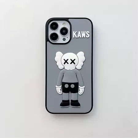 ベアブリックiphone16柔軟ケース