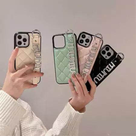 ミュウミュウiphone15ケース