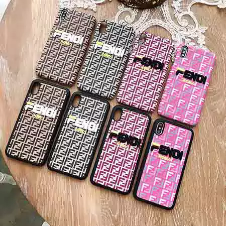 フェンディ アイフォーン15 カバー 在库品