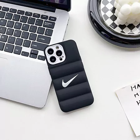 ナイキアイフォン16 plusケース