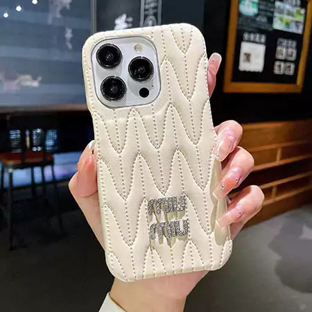 豪華 アイフォン 14Pro スマホケース