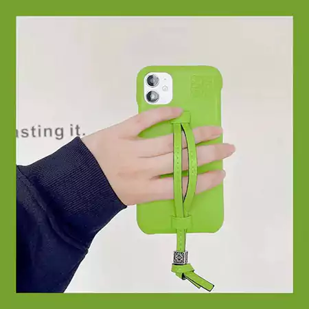 ロエベ 携帯ケース アイホン13 新作