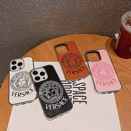 ヴェルサーチ スマホケース 16