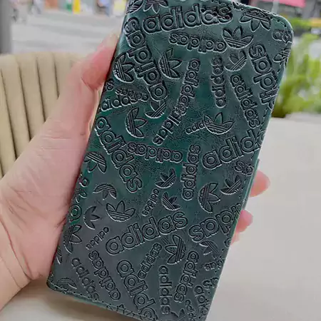 ナイキiphone16手帳ケース