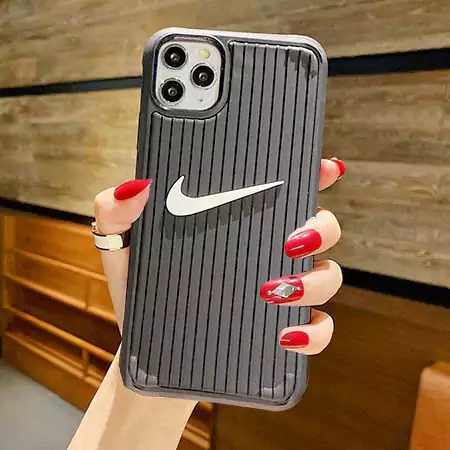 立体的iphoneXxsカバー