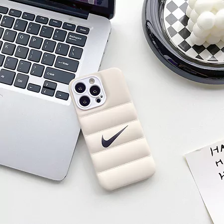 ナイキiphone16ケースダウンジャケット
