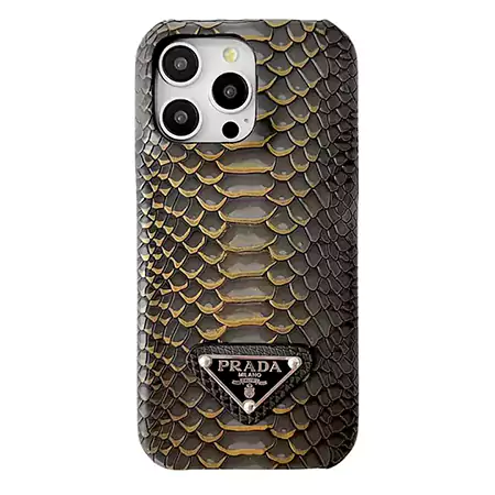 prada iphone16 proカバー 龍鱗柄
