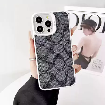 coach iphone16ケース モノグラム