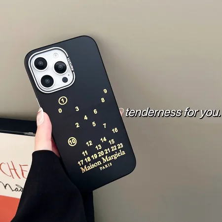 マルジェラiphone16 pro maxケース アクリル