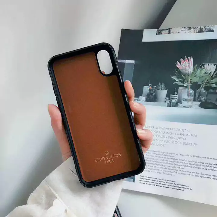 アイフォン8 プラス携帯カバー lv