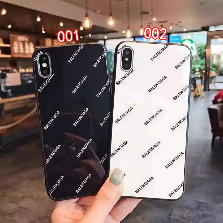 バレンシアガ iphone12スマホケース