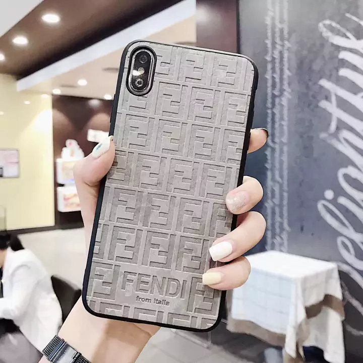 Fendi iphonex8 plusケース エンボス