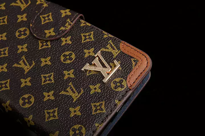 ヴィトン iphone15 手帳ケース