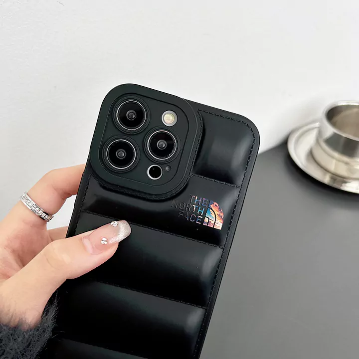 ノースフェイス アイホン16カバー ダウンジャケット風