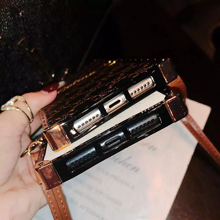 iphone1111pro ケース四角保護セリーヌ