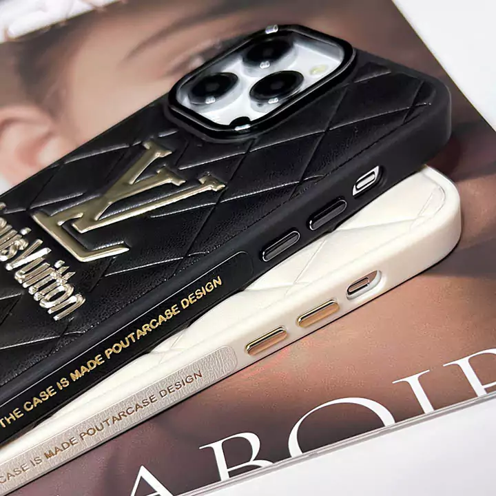 芸能人 LV iphone15 proケース白黒