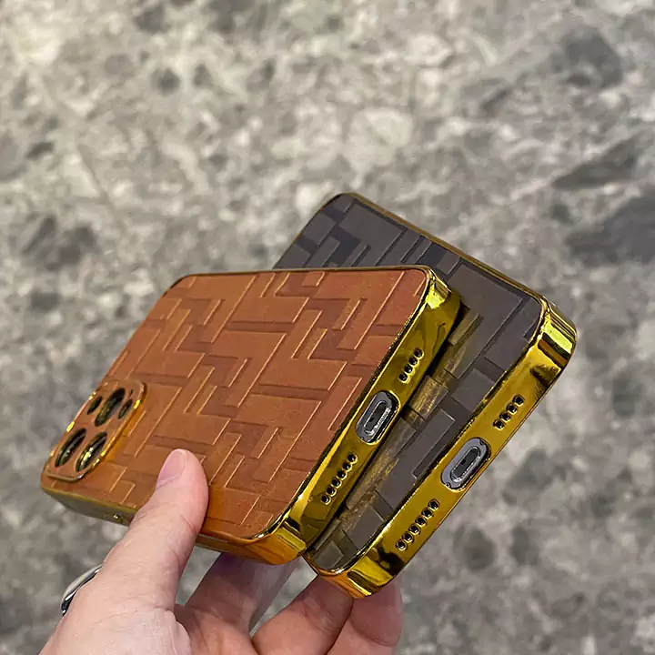 アイホン12 mini12Pro Fendi カバー