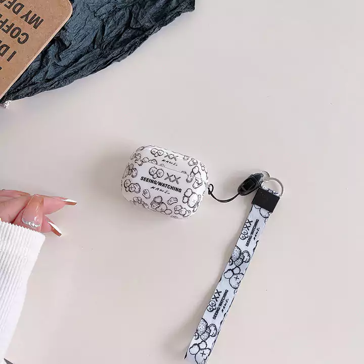 シンプル風 カバー カウズ アイフォン 12Pro12