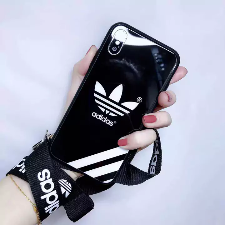 adidas アイフォンxs マックスカバー ストラップ付き