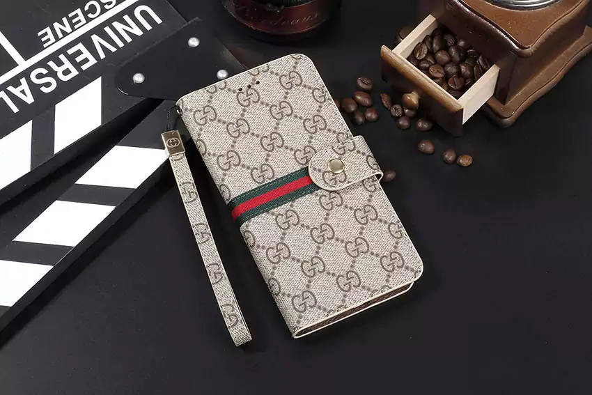 グッチ iphone8ケース 手帳型