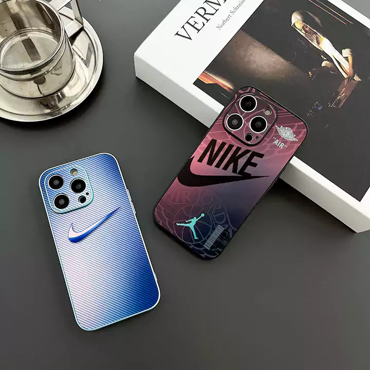 Nike アイフォン 14 携帯ケース