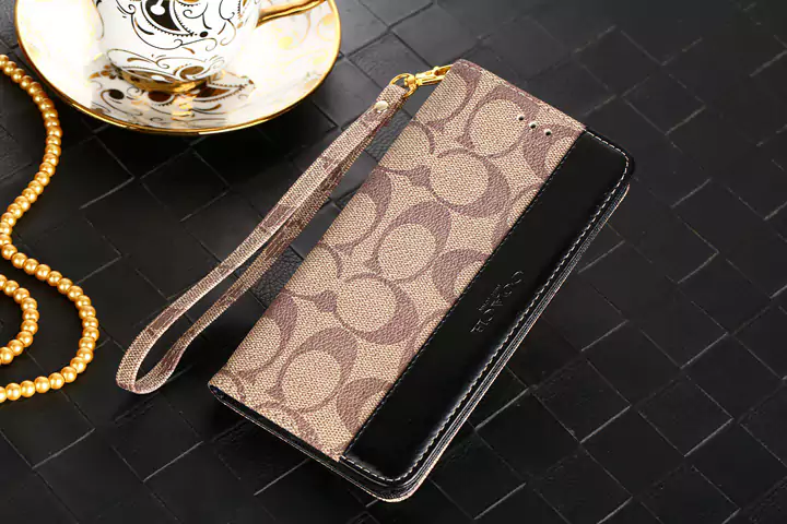 アイホンXS マックス携帯ケース コーチ