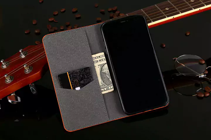 ルイヴィトンiphone16手帳型ケース在庫あり