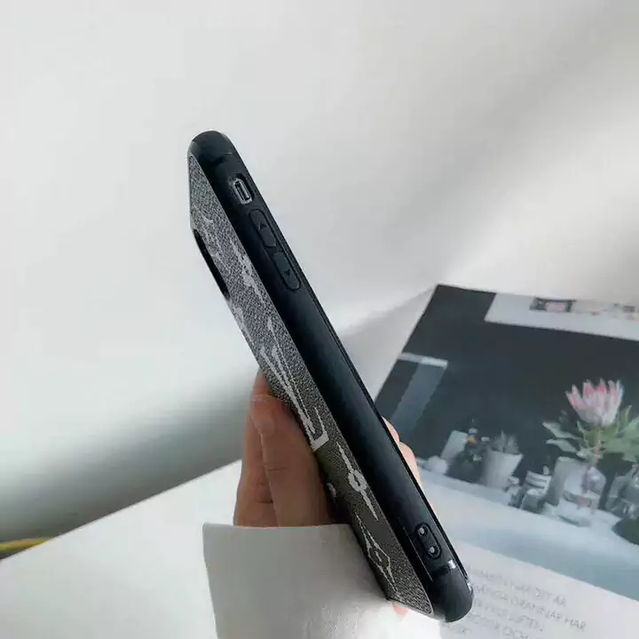 アイフォン8 プラス携帯カバー lv