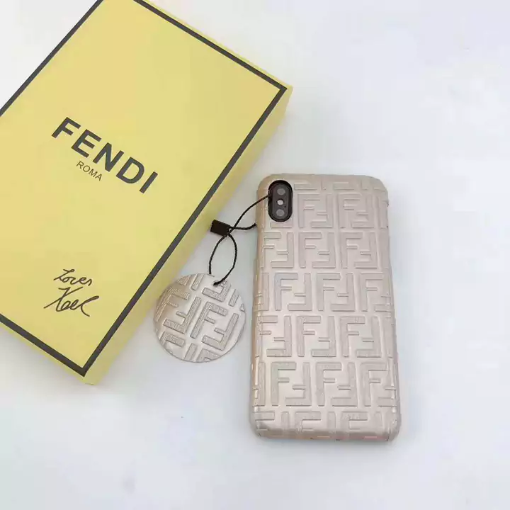 Fendi アイフォーン8 plusケース エンボス
