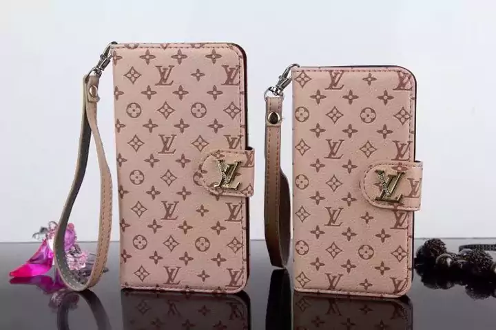 ルイヴィトンiphone15手帳ケース 多機能