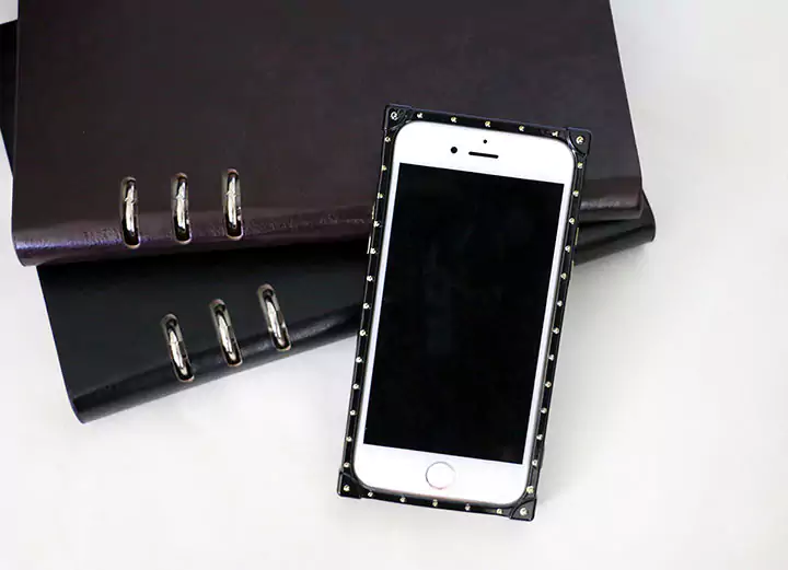 ビジネス風ケース iphone7 LV モノグラム柄付き