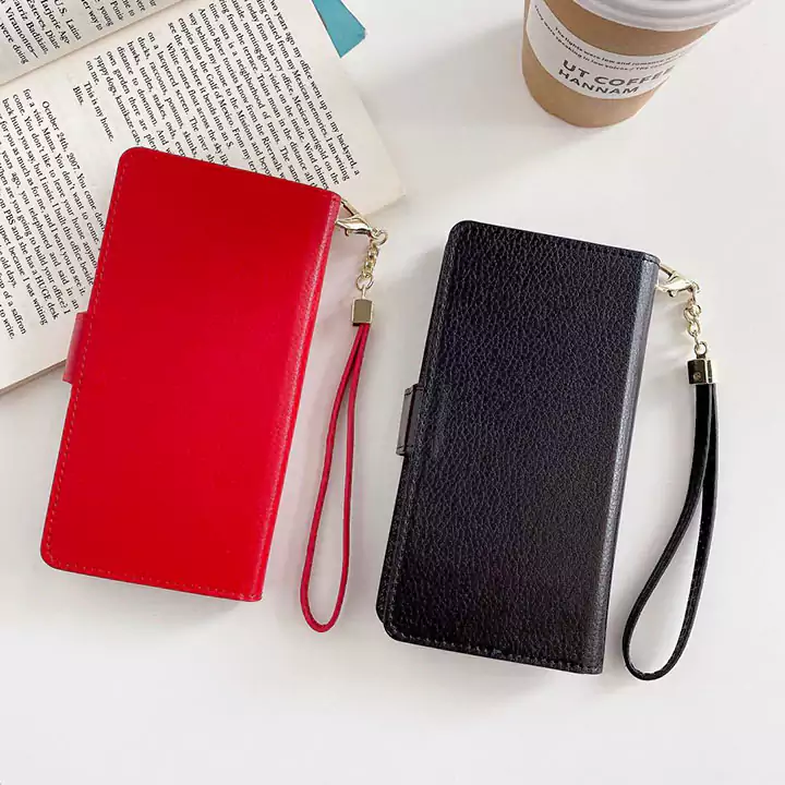 ysl iphone16 proケース ストラップホール