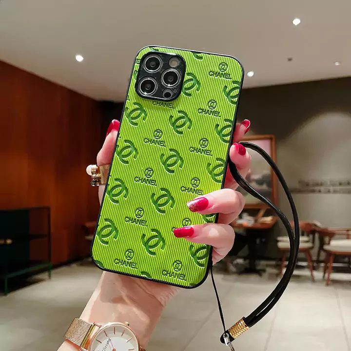 chanel iphone15ケースレデイース