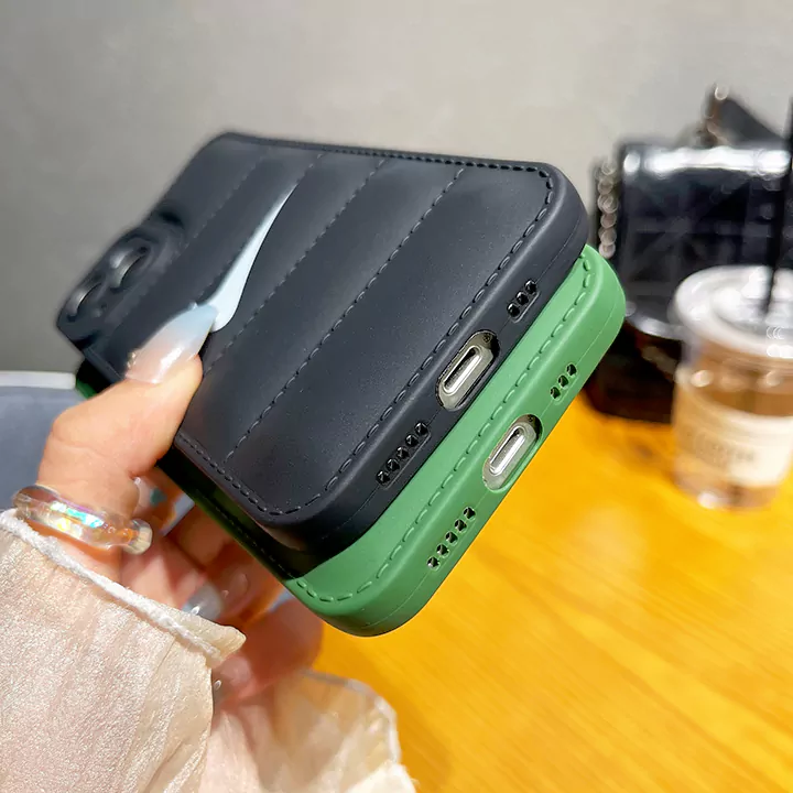 スポーツ風 iphone 16 携帯 ケース ナイキ