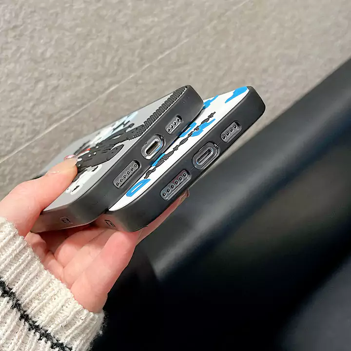 fendi アイフォーン12promax12保護ケースシリコン