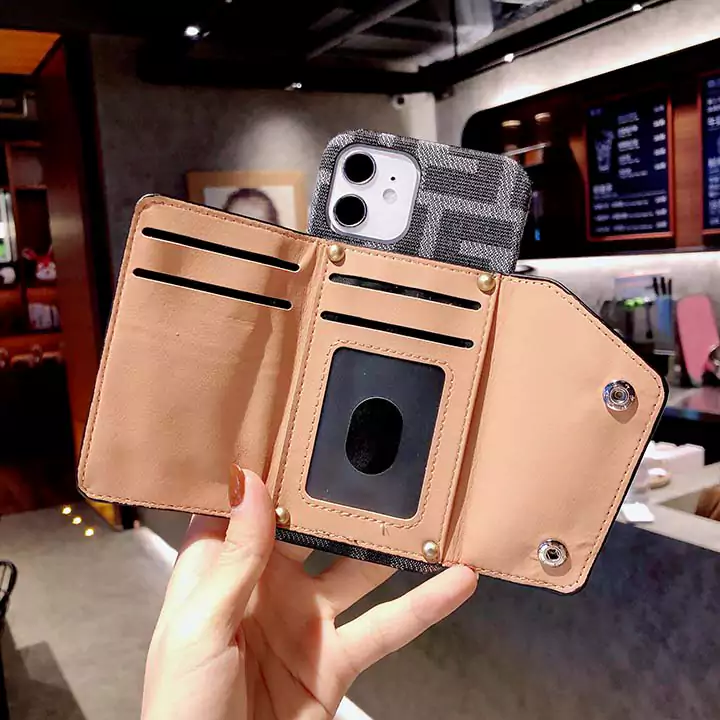 Fendi フェンデイGalaxy S24 Ultra SC-52E s23ケースハイブランドiphone16/15/14ケースコピーブランドSC21032350