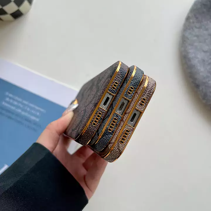 コーチ iphone16 proケース すり傷防止