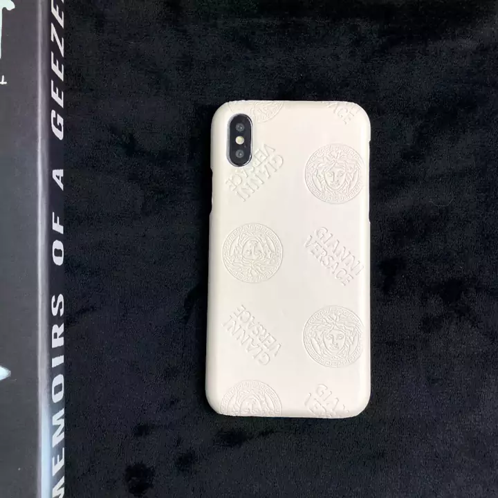 iPhoneXS Maxハードケース ヴェルサーチ