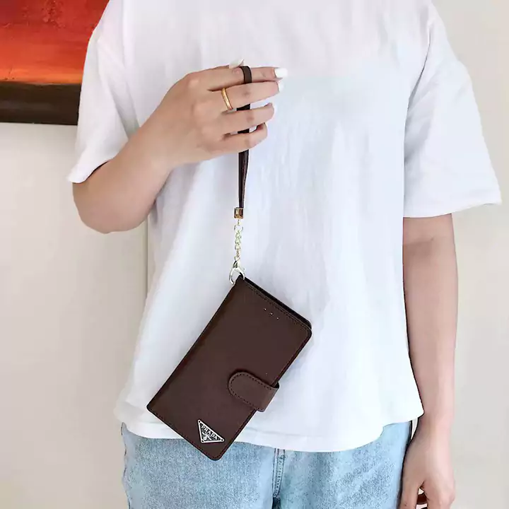 プラダ スライドタイプ 全機種対応 スマホケース