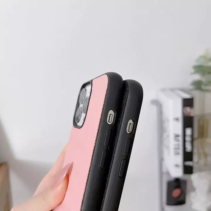 iphone1111pro11promaxカバーミュウミュウ金属ロゴ付き