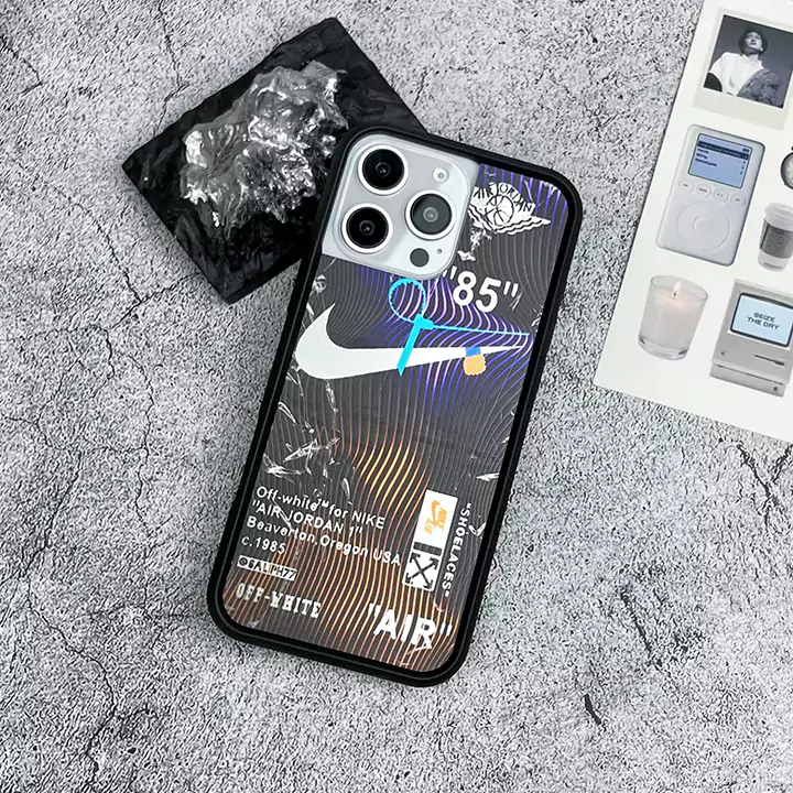 NikeとOff White iphone16 proケース