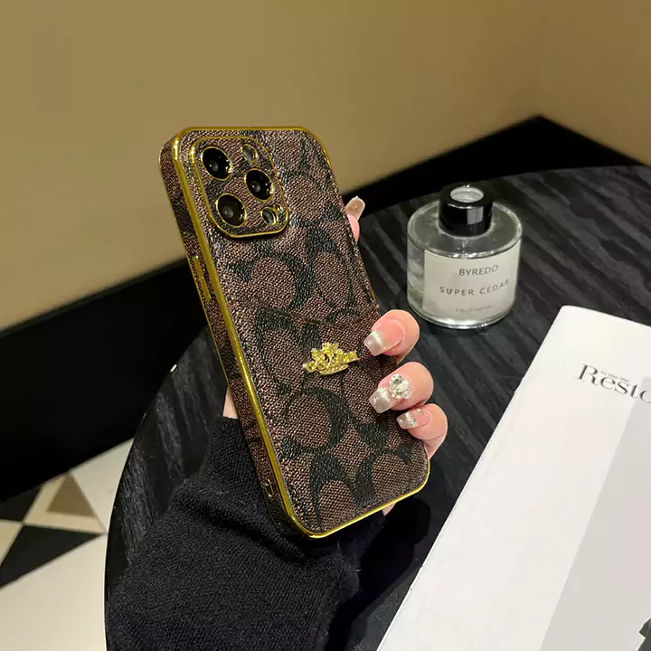 coach シグネチャー iphone 16 plusケース
