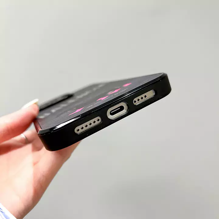 balenciaga iphone16 proケース 狗柄