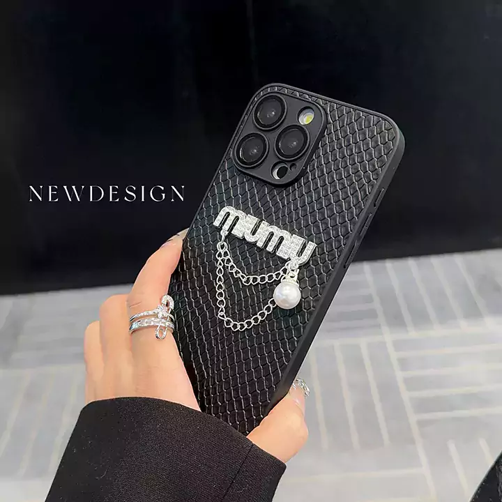 miumiu iphone16 pro maxケース真珠 チェーン