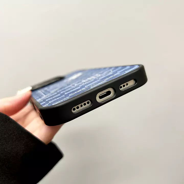 バレンシアガ iphone16 pro maxケース イタズラ風