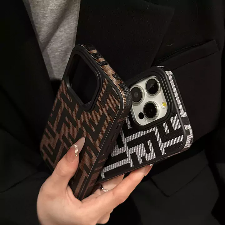 フェンディiphone 16 proカバー N级品