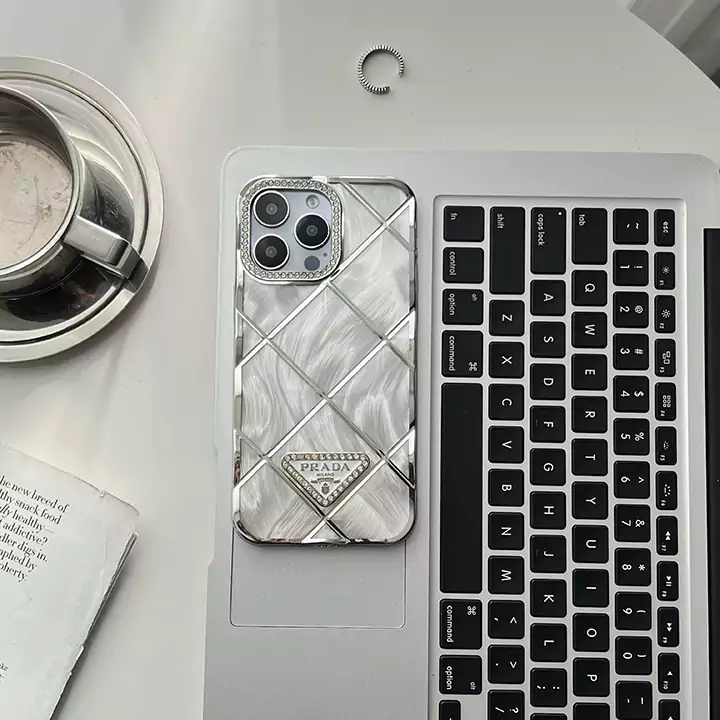 プラダ イタズラ 風 iphone16ケース