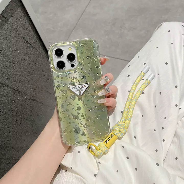 プラダ iphone16 proスマホ ストラップ付き