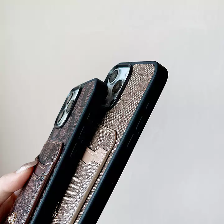 Coach 定番柄 iphone16 proケース